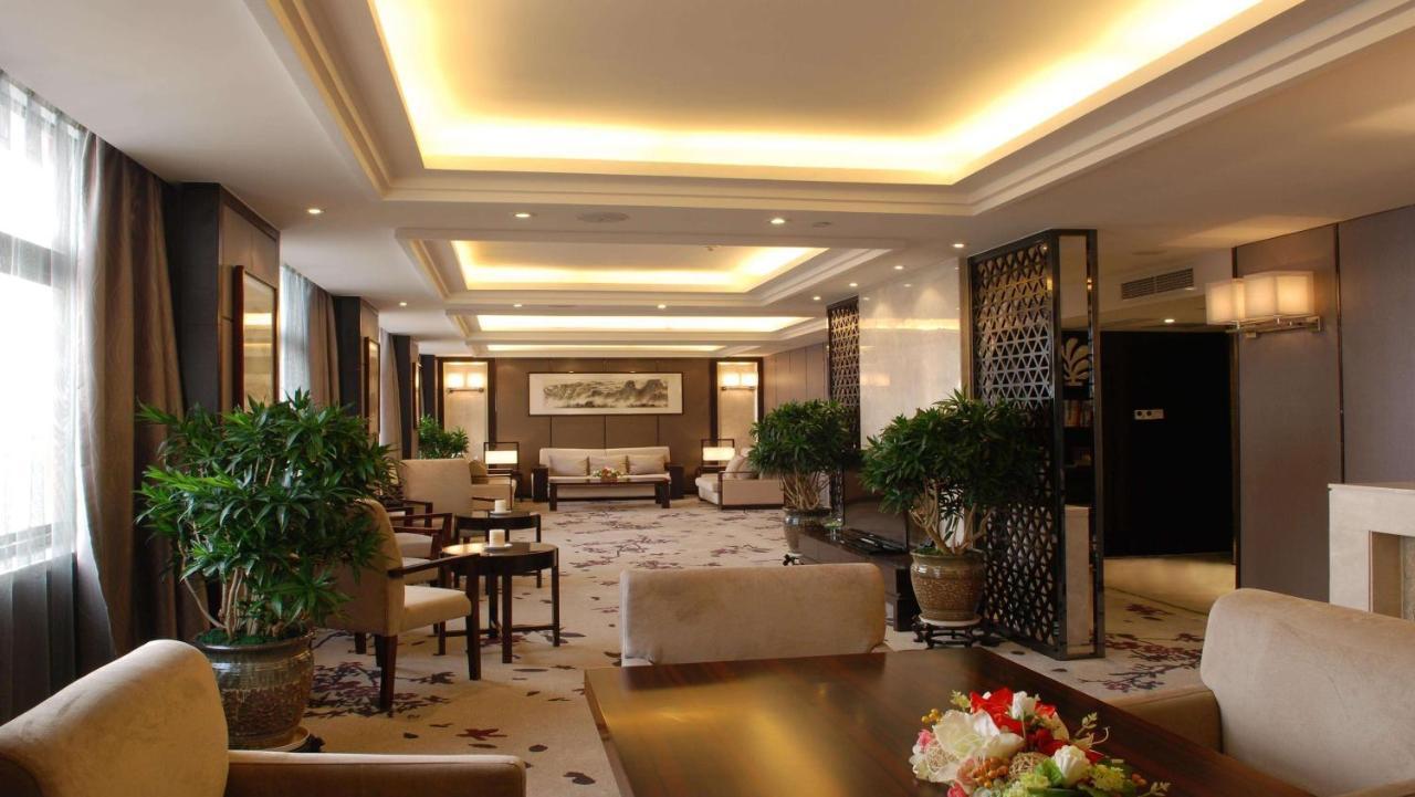 Wuxi Grand Hotel エクステリア 写真